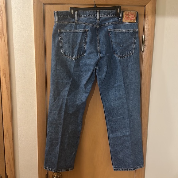 Levi’s Men’s 505 Regular Fit Jeans Medium Wash Size W40 L29 - Picture 6 of 12